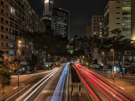 5 passeios gastronômicos para fazer em São Paulo à noite